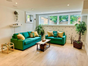 Boho-chic Spacious Basement Apartment